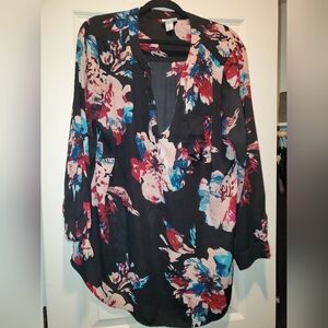 Ava & Viv Pink and Red Graphic Blouse with 3/4 Sleeves